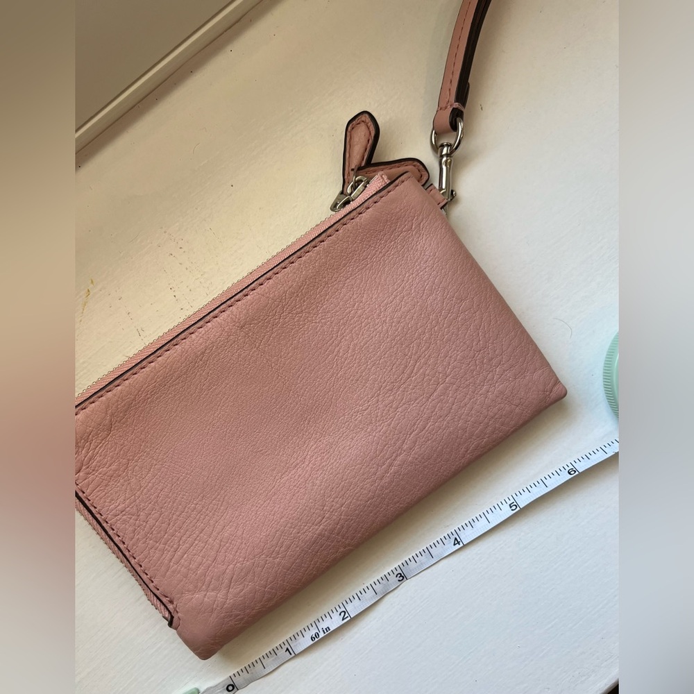 Coach Corner Zip Double Compartment Wristlet in P… - image 4